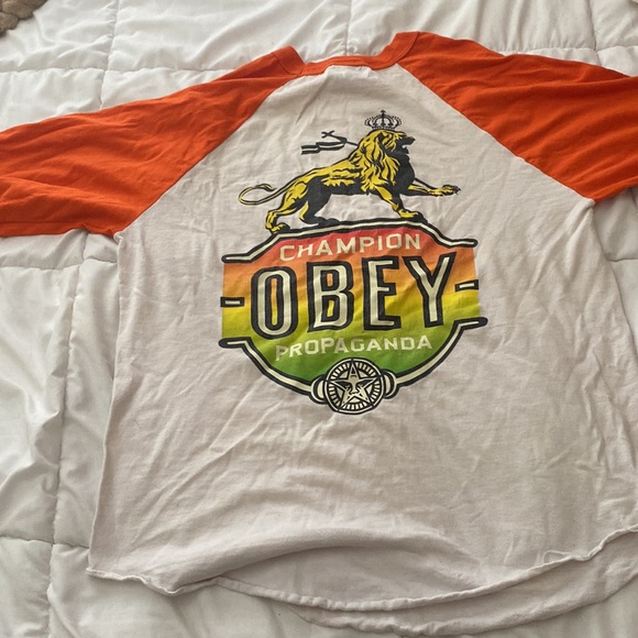 Obey tee - Picture 4 of 6